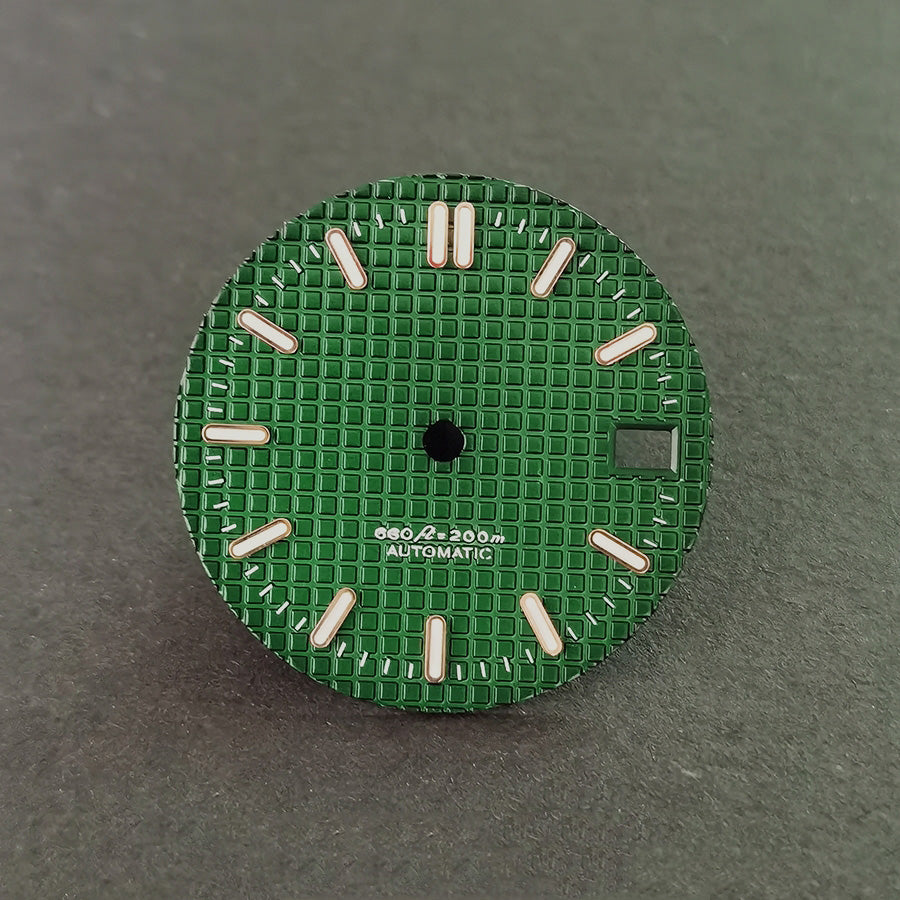 Salmon Dial  Green